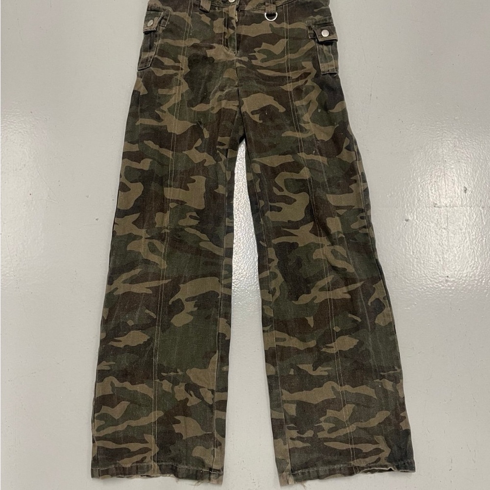 Edikted Olive Camouflage Pants